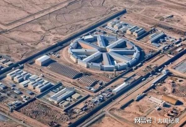汗巧妙周旋我们不选边！OG真人中美博弈阿富(图7)