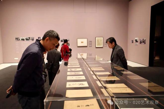 一百三十周年纪念展在广东美术馆举行OG真人往来千载一悲鸿:徐悲鸿诞辰(图4) 一百三十周年纪念展在广东美术馆举行OG真人往来千载一悲鸿:徐悲鸿诞辰(图4)